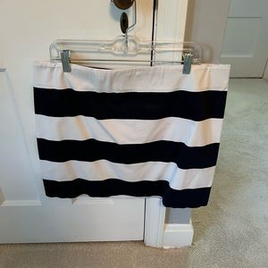Vineyard vines skirt